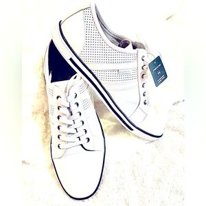 Kenneth Cole Initial Step Men’s Shoes